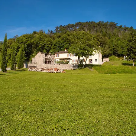 Casale La Poiana 3* 卢卡